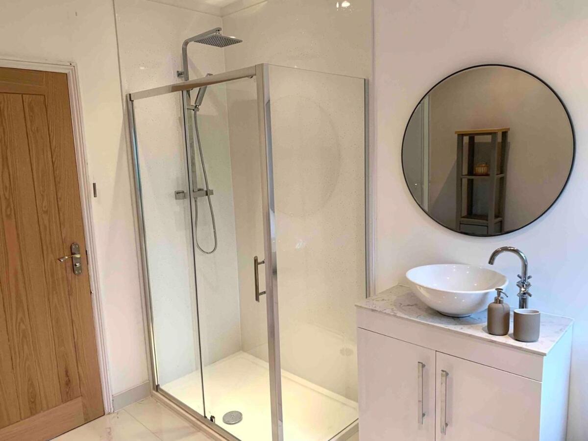 The Palms At No10 - Spacious And Family Friendly Holiday home